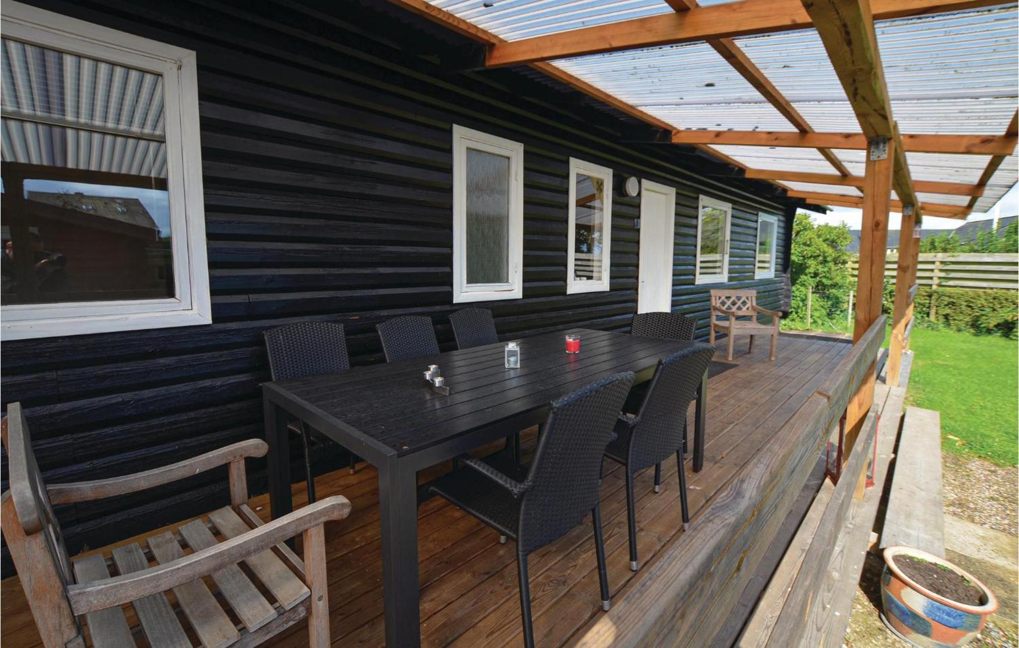Stunning Home In Augustenborg With Kitchen Luaran gambar